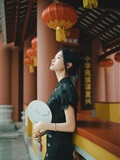YITUYU艺图语 2025.01.06 娴静犹如花照水 欣欣(15)